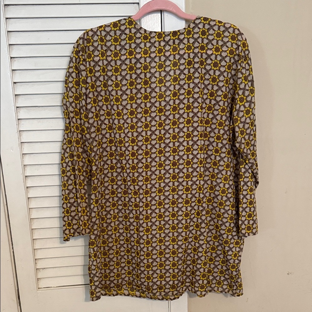 Dolma Elegant Yellow Patterned Women's Tunic - Picture 5 of 8